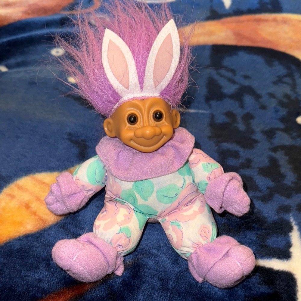 3/$30 Vintage Troll Doll